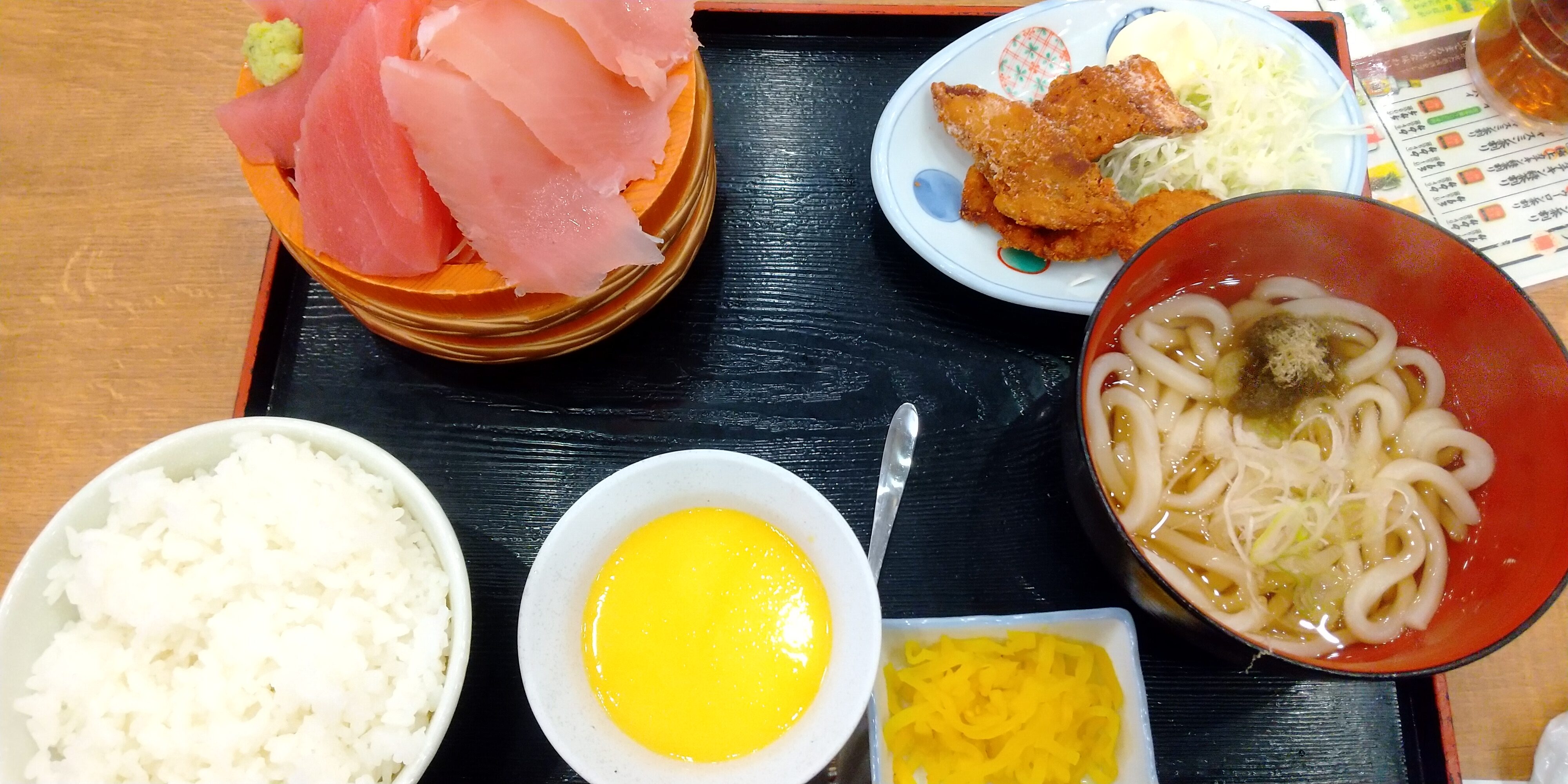 2025年10月25日磯丸水産まぐろ2種定食